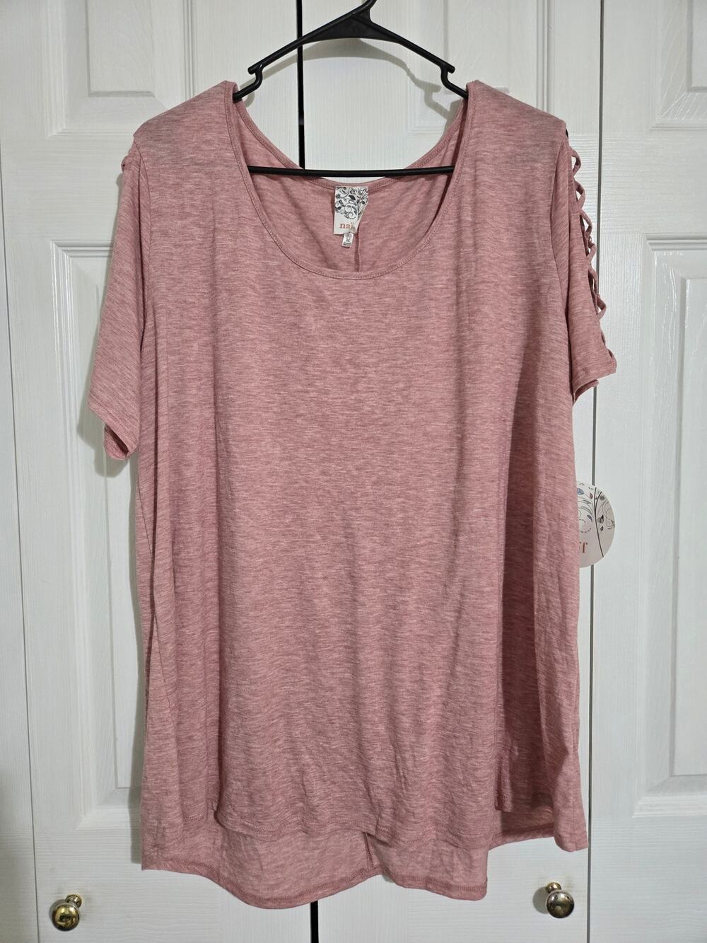Naif 2x women's coral plus size blouse New with tags